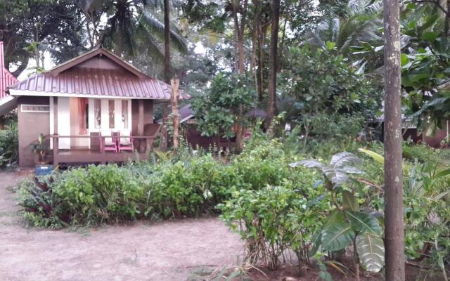 Phayam Coconut Beach Resort