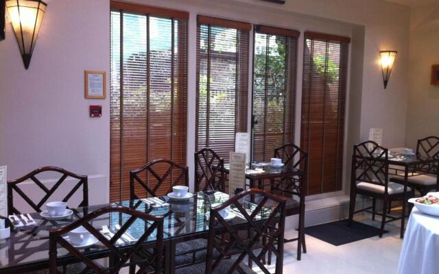 Twenty Nevern Square Hotel