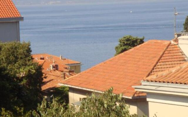 Apartment near sandy Firule Beach