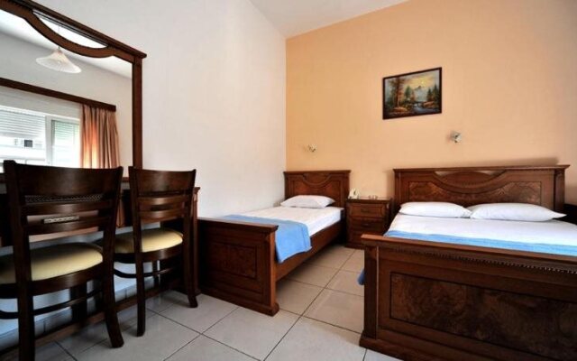 Hotel Jason