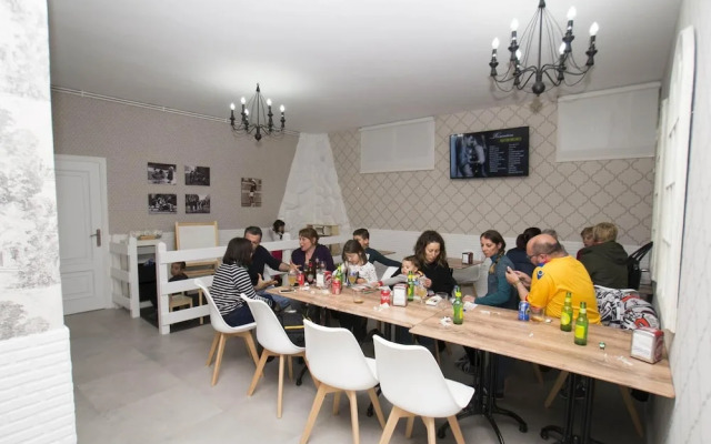 Hostel Albergue O Mesón