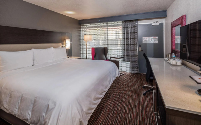 Radisson Hotel Oakland Airport