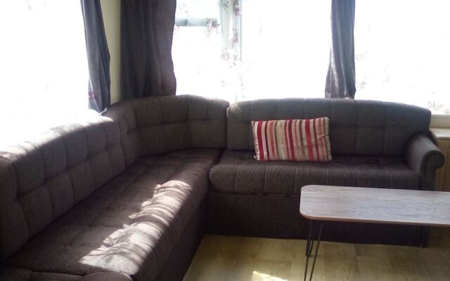 Stunning 3-bed Caravan in Camber Kitesurf Family