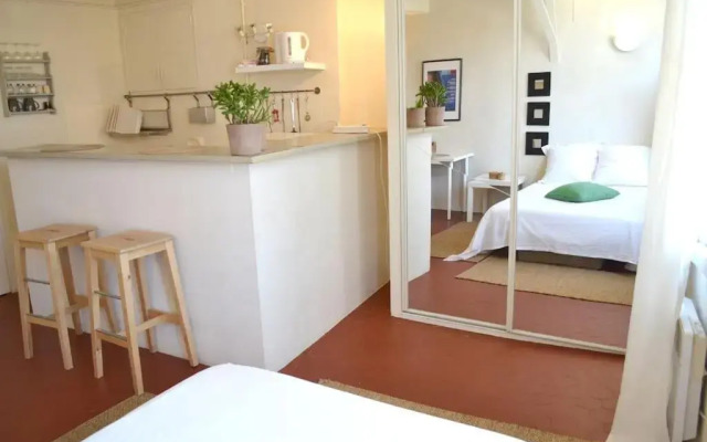 Place des Cardeurs Apartment