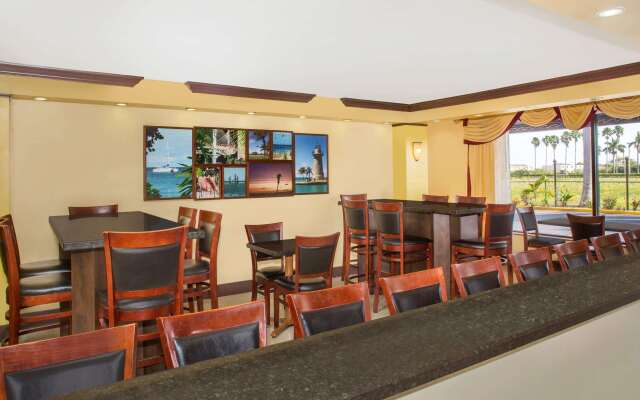 Days Inn by Wyndham Florida City