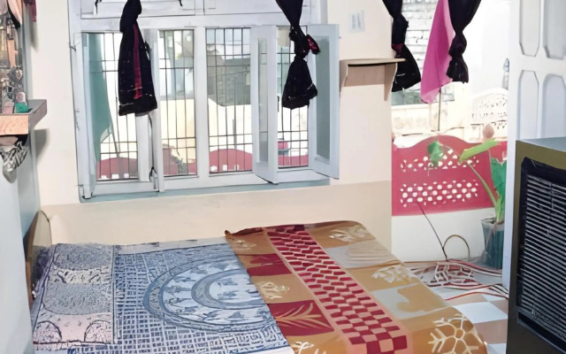 Priya Guest House