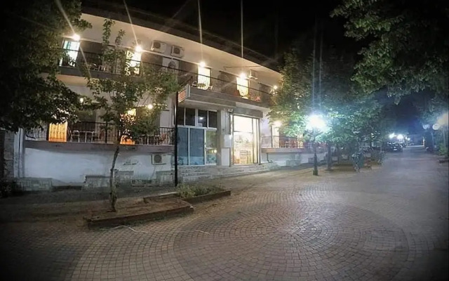 Elizabeth Hotel