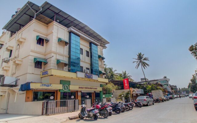 OYO Flagship 29530 Shivaji Chowk