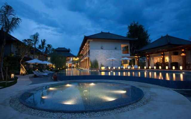 Grand Whiz Hotel Nusa Dua