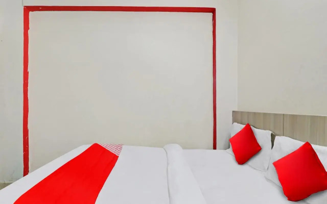 Oyo Flagship 806856 Hotel Ashirvad