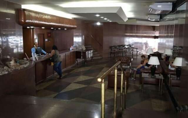 Flat Em Ondina (Ap.404)