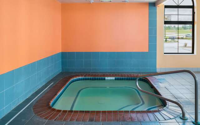 Motel 6 Richmond, IN