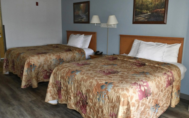 Grand Smokies Resort Lodge