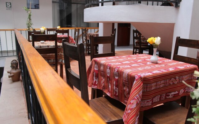 Hotel Del Prado Hometown