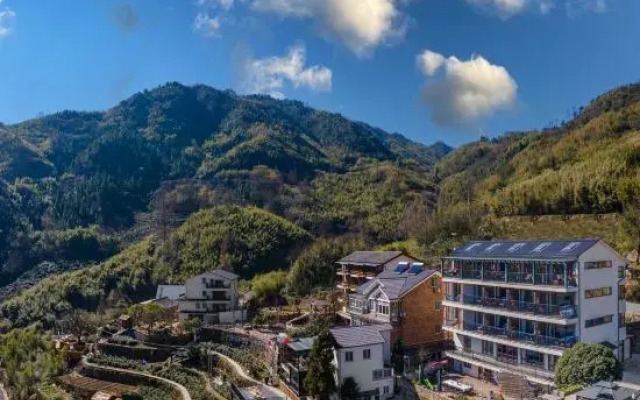 Yunhai YUNHAI · Canyon Landscape Homestay Village