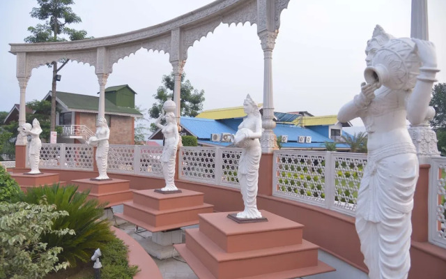 Hunky Dory Resort