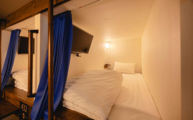 UENO STATION HOSTEL ORIENTAL 2 - Cater to Men – Guest Rooms – Tokyo