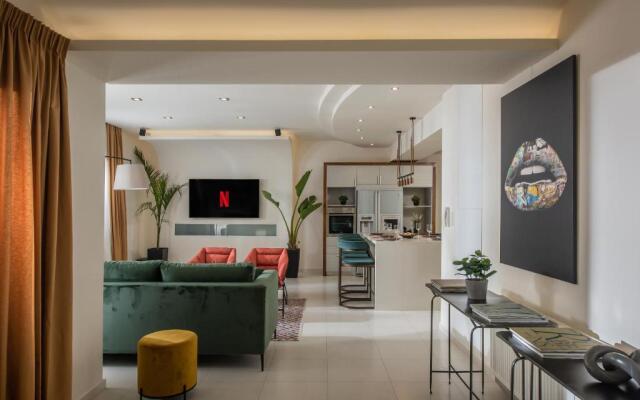 Maison De Mare, 4BR Central Luxury Beach Residence