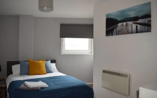 Luxury Apartment Sheffield City Parking Available