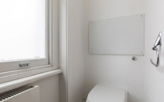 Trafalgar Square Apartments