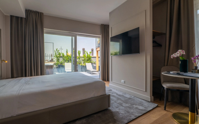 Big Apartment In Piazza Duomo (Very Central!)