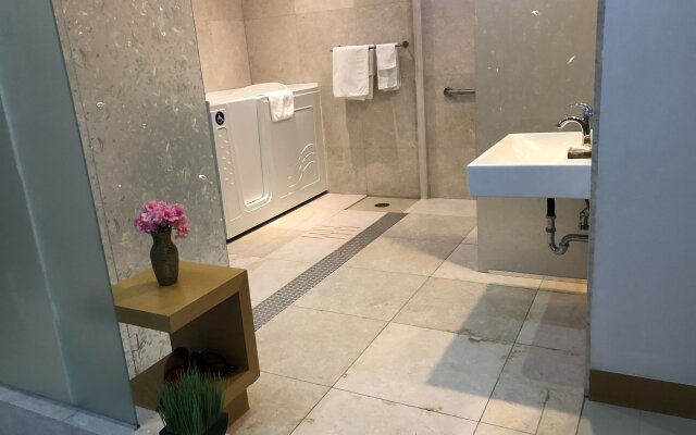 The One Boutique Hotel