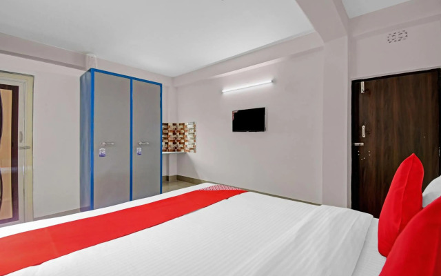 OYO 87280 Hotel Grand Eden