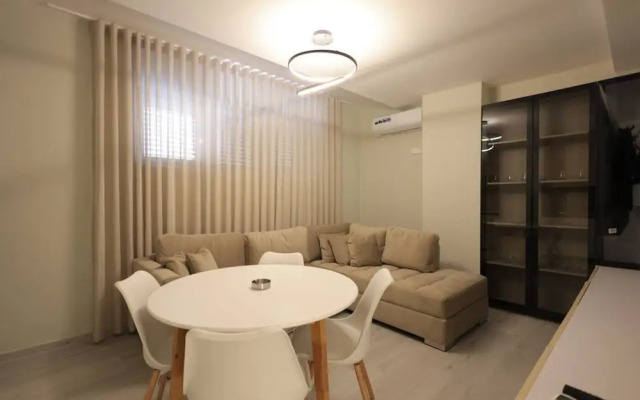 Illyrian Apartment 03