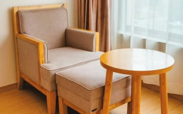 Home Inn UP Huayi Collection (Lu'an Railway Station Branch) – Guest Rooms – Luan
