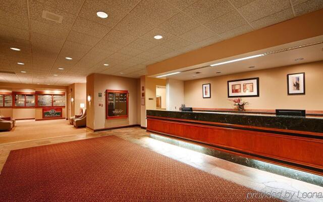 Executive Inn by the Space Needle