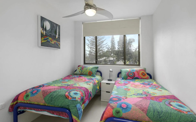 Holiday Central, Tasman Towers Unit 2, 3 Munster Street, – Guest Rooms – Port Macquarie