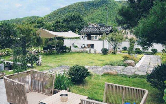 Hidden Valley Aura Anji Hot Spring Resort