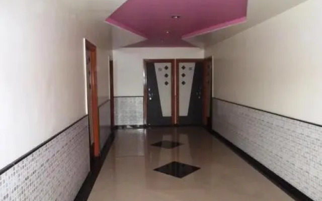 Hotel Raj