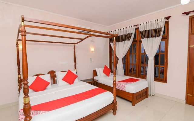 OYO 463 Emerald Breeze