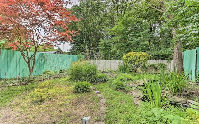 Historic Townhome in Downtown Shepherdstown!