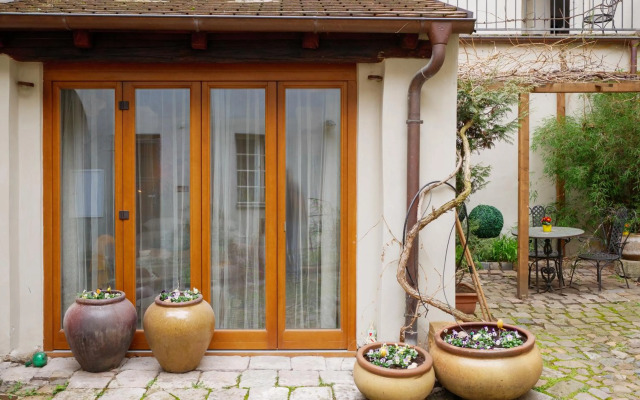 Romantic nest under Prague Castle