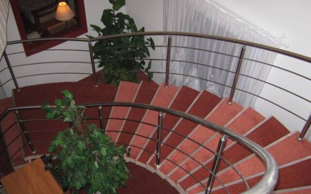Astra Hotel