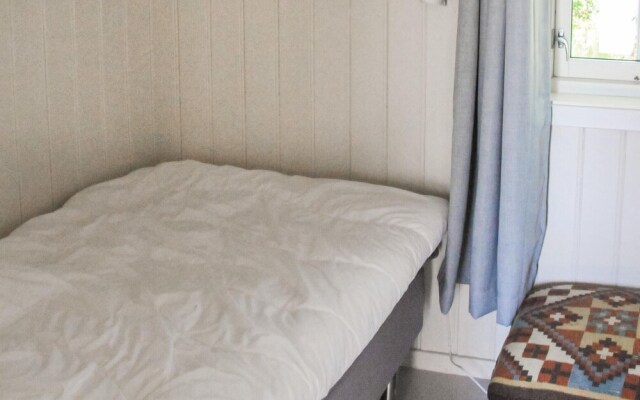 Beautiful Home in Flekkerøy With 4 Bedrooms and Wifi