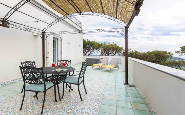 Elegant Sorrento Coast Villa with Pool and Tennis Court