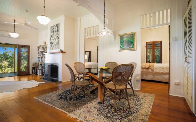 The Verandah House