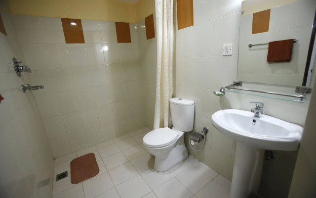 Royal Astoria Hotel