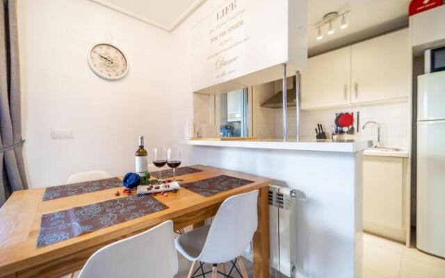 Quaint 2 Bedrooms 2 Bathrooms Town House - LA40LT