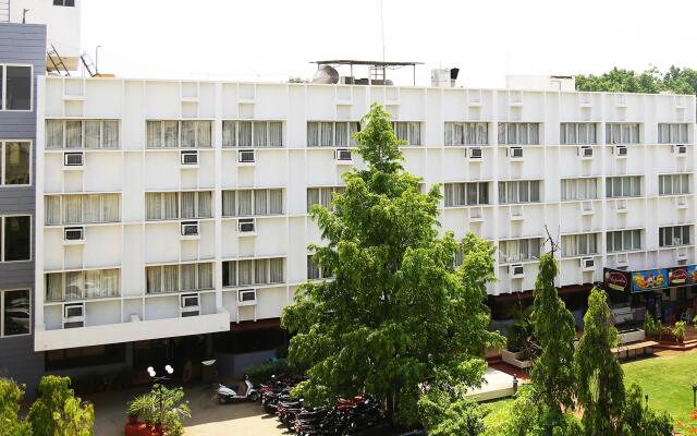 Hotel Rajvihar Deluxe