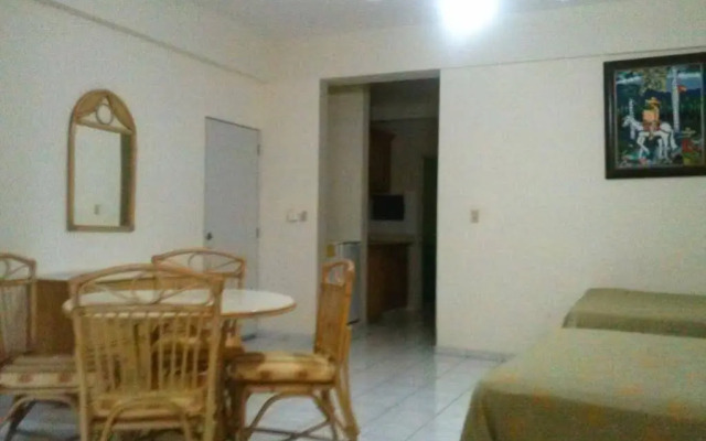 Aparta Hotel Jardines Metropolitanos