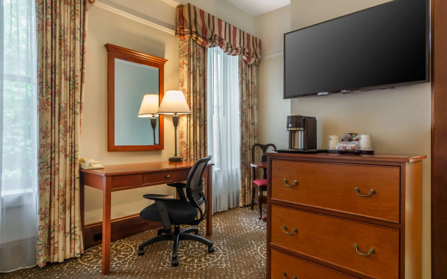Best Western Plus Pioneer Square Hotel Downtown