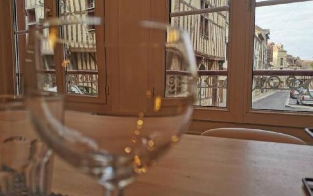 T2 Centre Ville Entierement Equipe