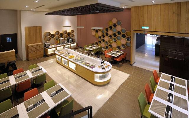 Golden Tulip Glory Fine Hotel