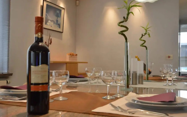 Beautiful Villa for Groups With Swimming Pool, Sauna and Wifi
