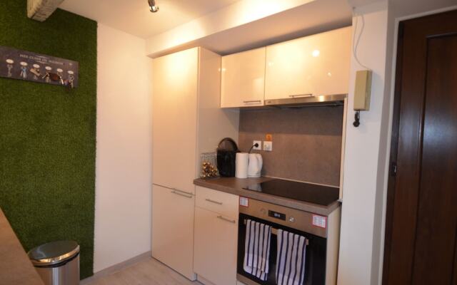 Charming Duplex Apartment 4 Persons in Port of Nice District