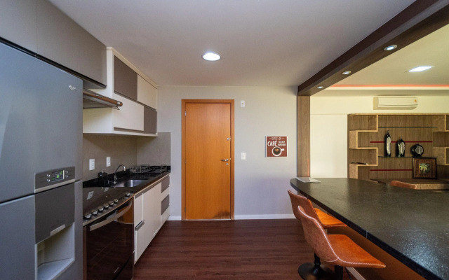 Apto perto do Hosp Santa Genoveva MFL1802